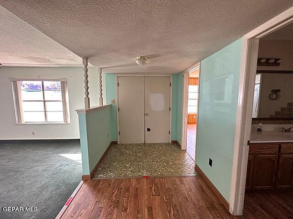 5th image of 9180 Coventry Cir
