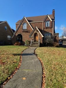4668 Broadale Rd, Cleveland, OH, 44109