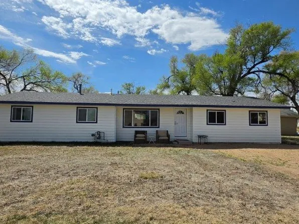 39 E 3rd St, Las Animas, CO 81054
