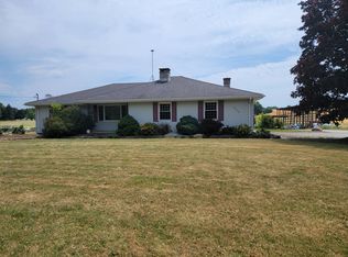 8433 Prole Rd, Batavia, NY 14020