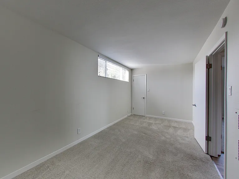 Panomar Luxury Apartments — Photo 21