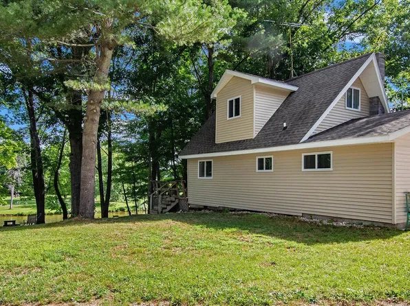 18520 Indian Village Rd, Big Rapids, MI 49307