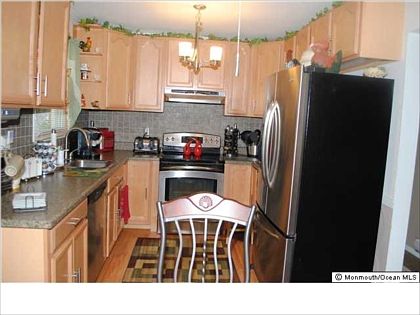 1st image of 8B Snowberry Ln