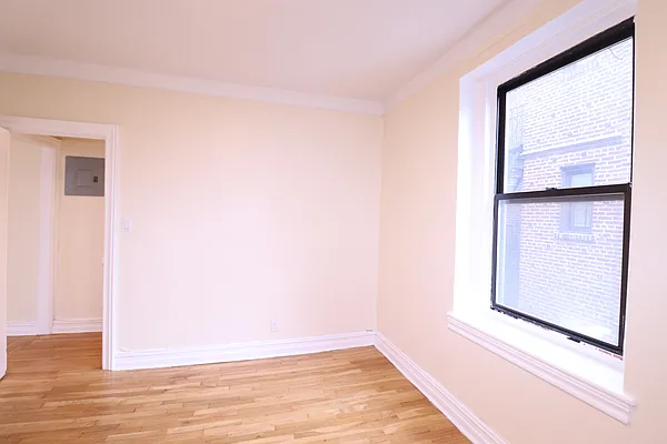 Rented by A&E Real Estate Management | media 8