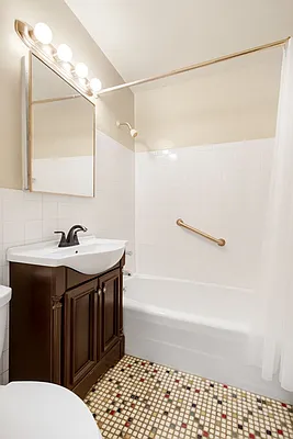 Sold by Compass | media 7