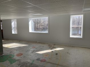 600 Traver Rd, Pleasant Valley, NY 12569