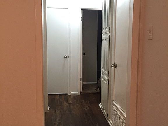 5th image of 2915 Marys Ln