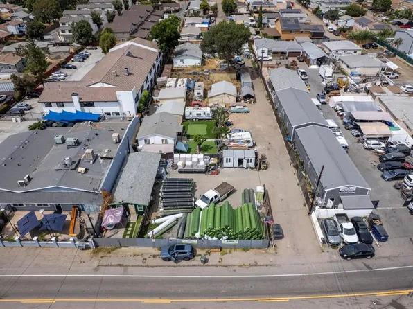 8922-8932 Troy St, Spring Valley, CA 91977