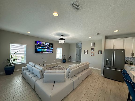 4th image of 80 Stargaze Ln