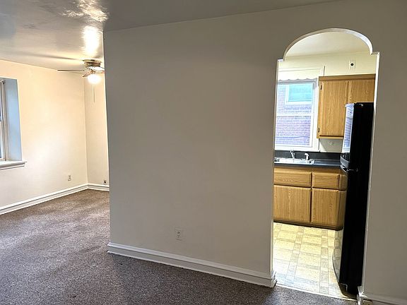 5th image of 4934 Wynnefield Ave #2