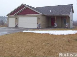 904 7th St NE, Rice, MN 56367