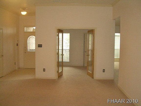 4th image of 2415 Joseph Dr
