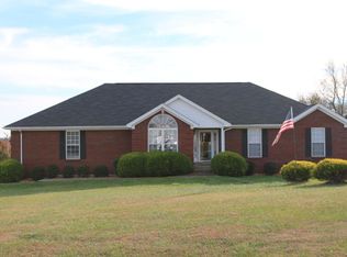 100 Elk Creek Ct, Taylorsville, KY 40071