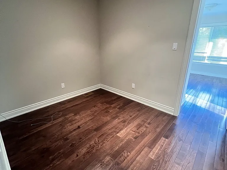 216B Finch Ave W — Photo 17