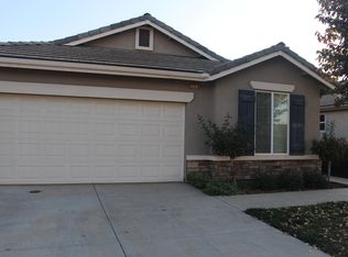 7449 E Cortland Ave, Fresno, CA