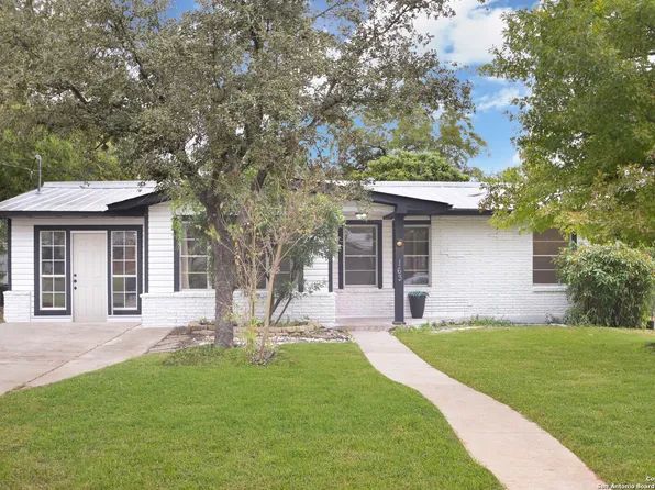 163 Fennel Dr, San Antonio, TX 78213