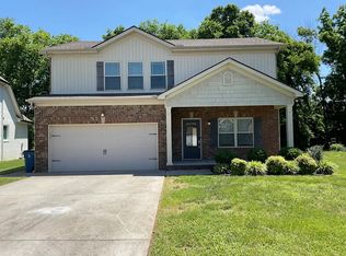 529 Ruby Oaks Ln, Murfreesboro, TN 37128