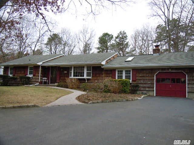 1st image of 382 Hewlett Ave