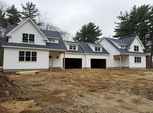 39 Mill Rd, North Hampton, NH 03862