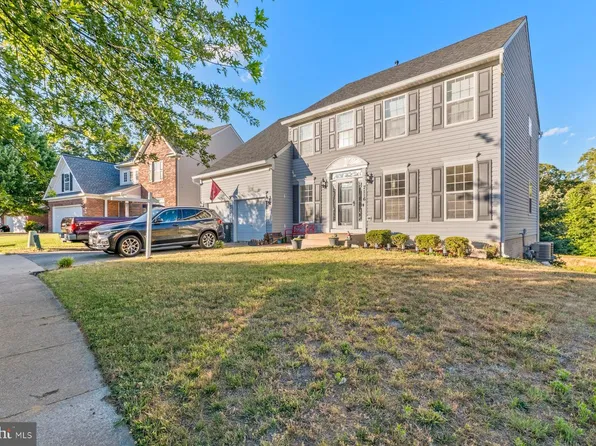 7116 Starboard Dr, District Heights, MD 20747