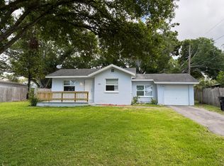 223 S Hillcrest Ave, Clearwater, FL 33756