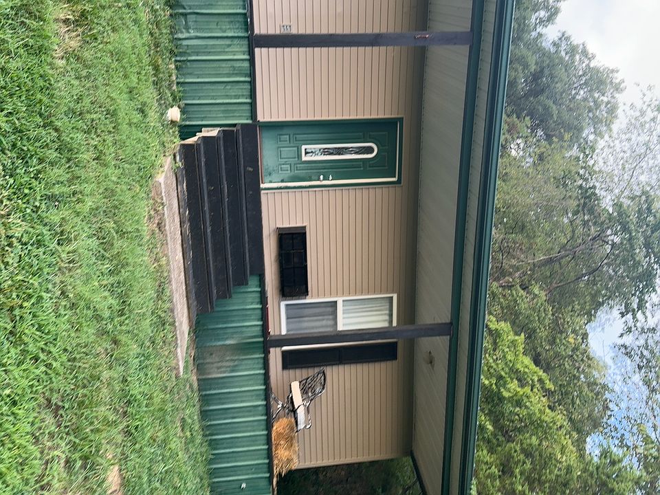2nd image of 2086 Charlie Moran Hwy