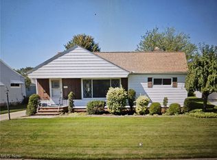 1742 Bellingham Rd, Mayfield Heights, OH 44124