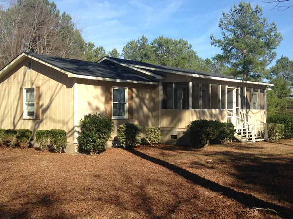 2587 Mill Creek Rd, Newport, NC 28570