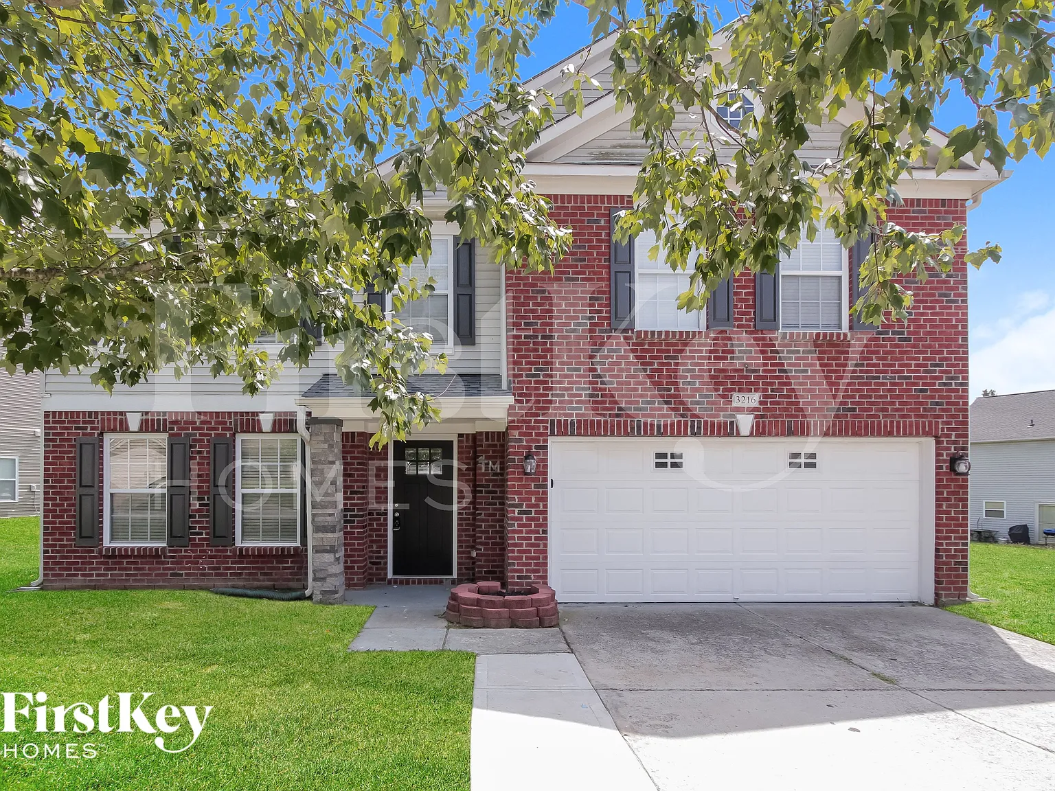 3 bed, 2.5 bath, 2906 sqft, $2,470 — Photo 2