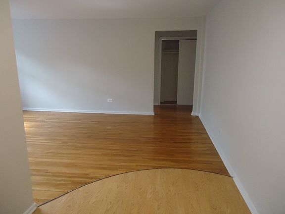 3rd image of 73-44 Austin St APT 2P