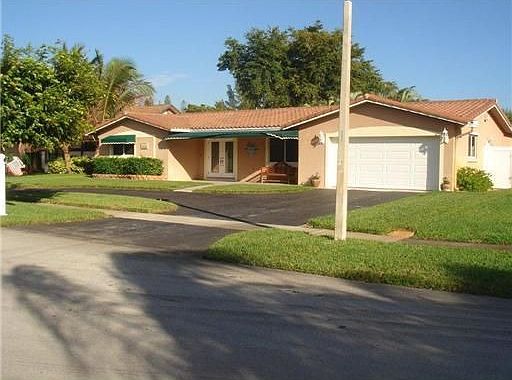 2nd image of 1631 NW 109th Ter