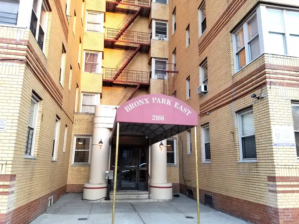 2166 Bronx Park East 6J image 1 of 26