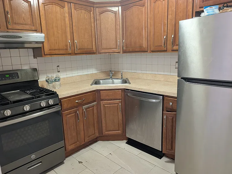 88-23 85th St #1M — Photo 3