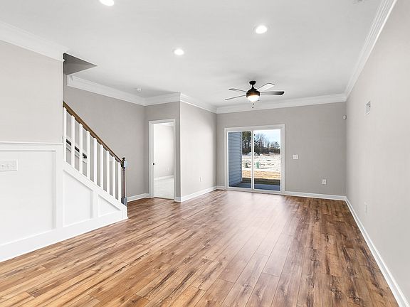 3rd image of 235 Cline Way