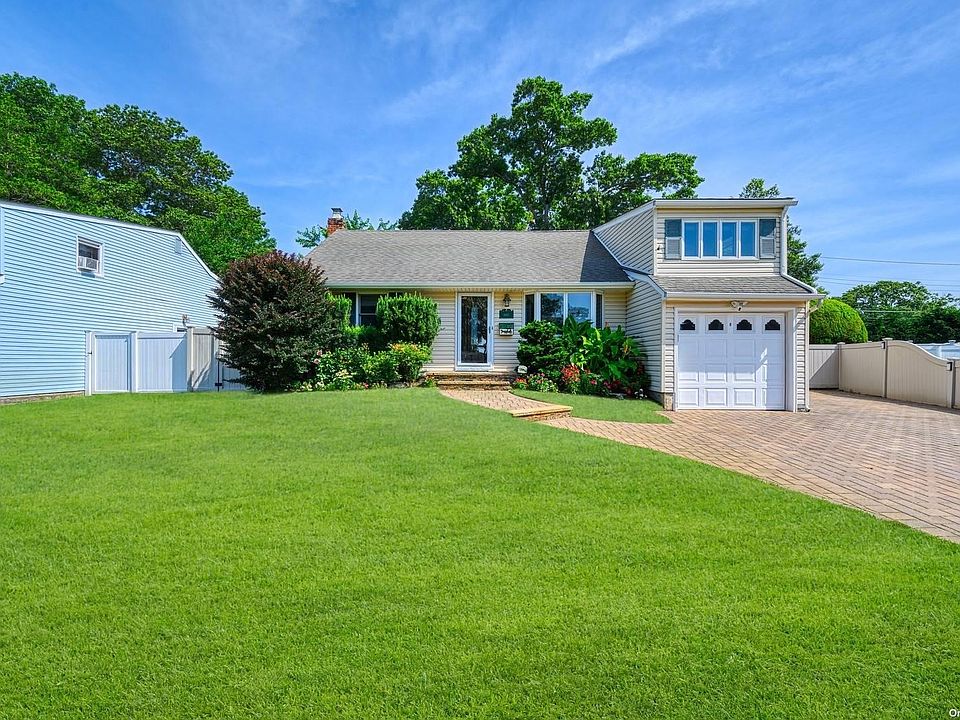 1st image of 3987 Beechwood Place