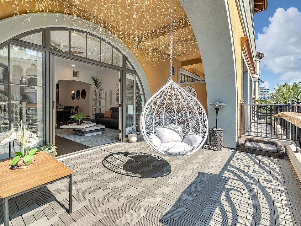 1st image of 356 Santana Row