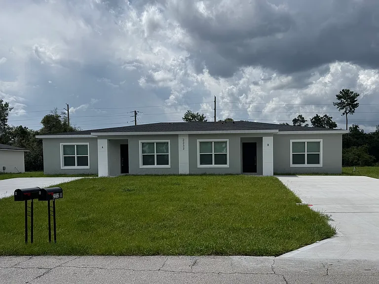 2232 Fernwood St #A — Photo 1