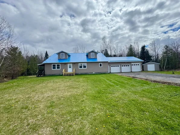 7097 Star Rd, Ellenburg Center, NY 12934