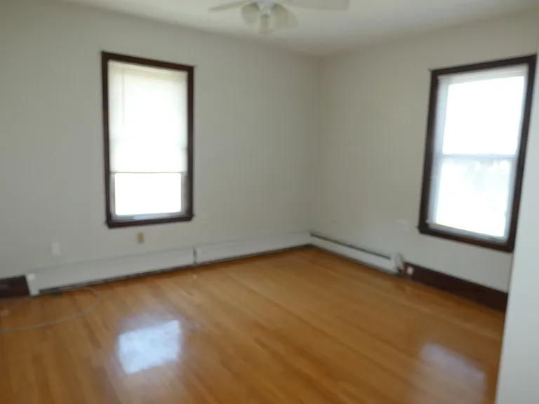 63 Emerald St #1 — Photo 7