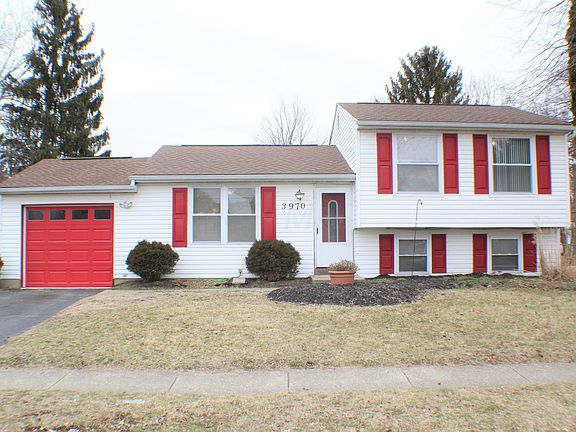 3rd image of 3970 Yukon Ave