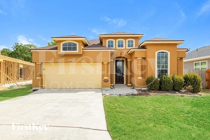 8638 Key South Way