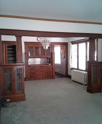 2nd image of 1119 Minnehaha Ave W