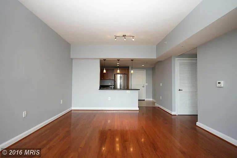 2451 Midtown Ave #16 — Photo 17