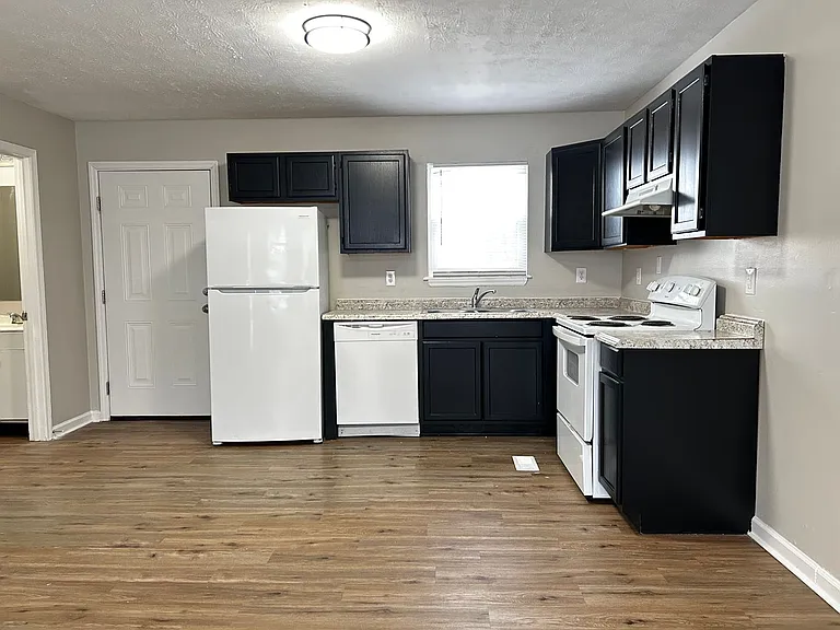 408 Bainbridge Ct #14 & 16 — Photo 9
