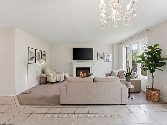 4th image of 44 Prince William Way
