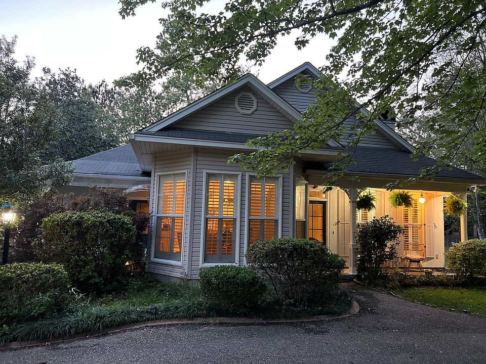 1st image of 71174 Lake Placid Dr