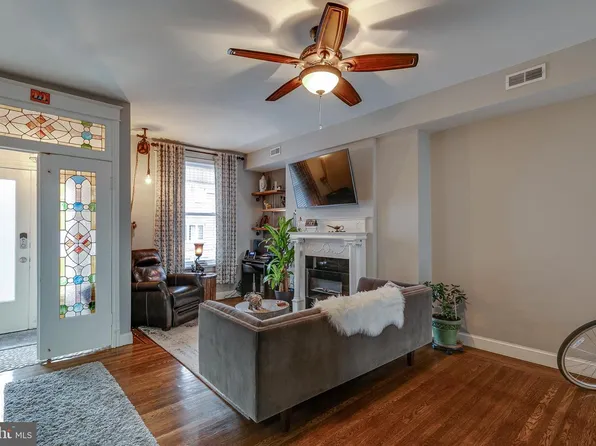 3149 Gaul St, Philadelphia, PA 19134