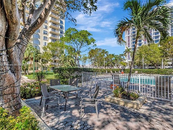 2nd image of 11111 Biscayne Blvd #7E