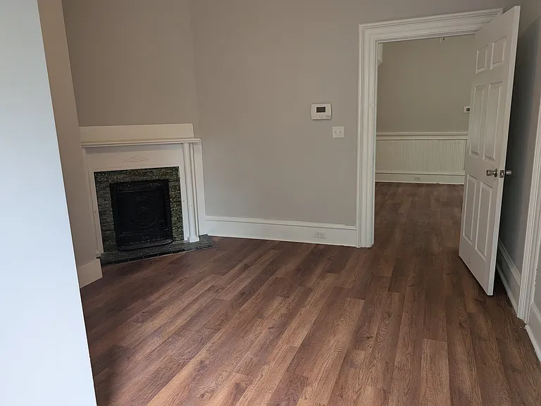 1907 Pendleton St — Photo 13