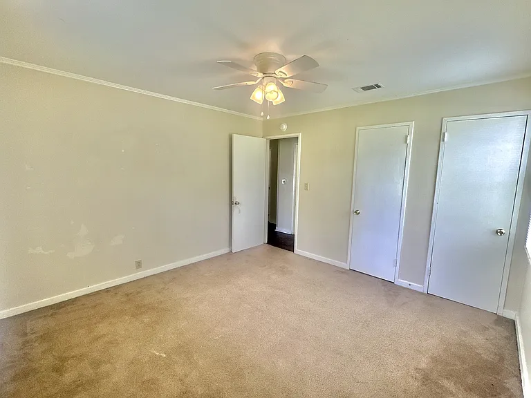 1604 Garland Pl — Photo 3